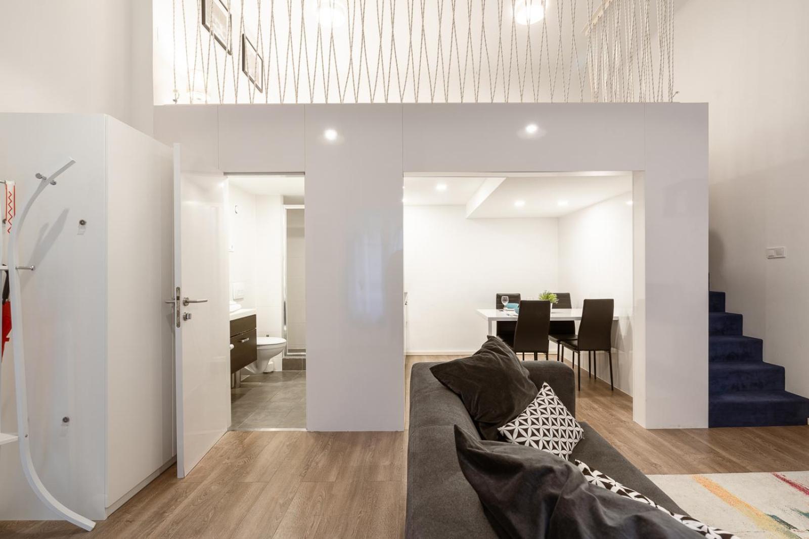 Modern Stylish Loft Next To New York Palace Budapesta